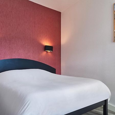 Hotel Agena Faches-Thumesnil Exteriör bild